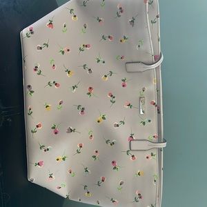Kate spade lavender floral large tote